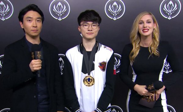 Anyone's Legend 击败 ThunderTalk Gaming ， Ninjas in Pyjamas 战胜 FunPlus Phoenix 在 LPL Split 2 2025