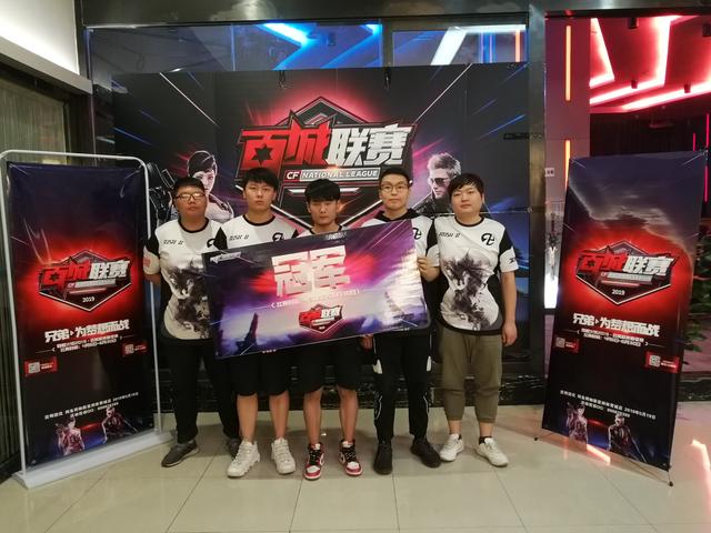 BLG官方：教练Fury正式加盟队伍