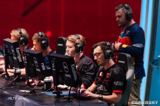 为什么在深筹码局中，慢打往往是负EV？（深筹码对局中，慢打为何多为负EV？）